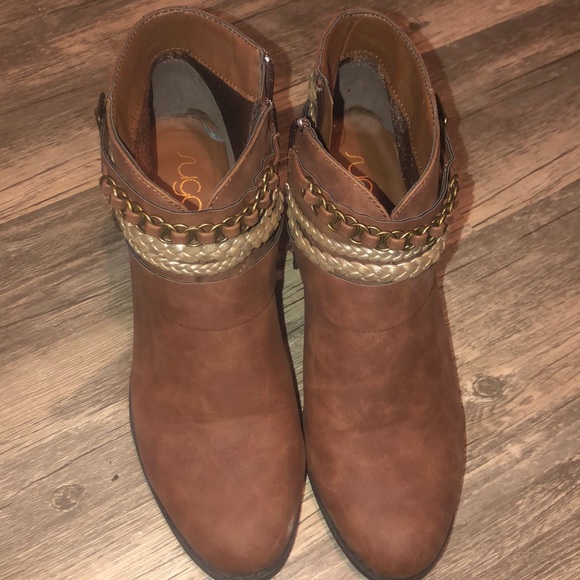 Sugar light brown booties - Picture 2 of 3